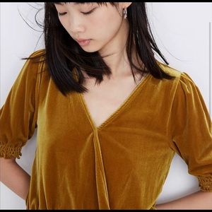 MADEWELL Velvet Smocked Crossover Top in mustard - Large